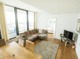 Rojen Apartments Docklands Londyn Zewnętrze zdjęcie
